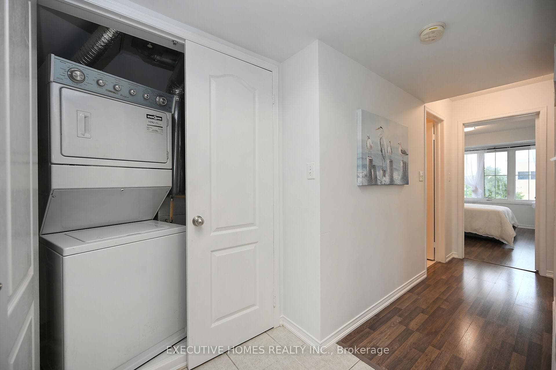 2484 Post Road Unit 17 photo 26