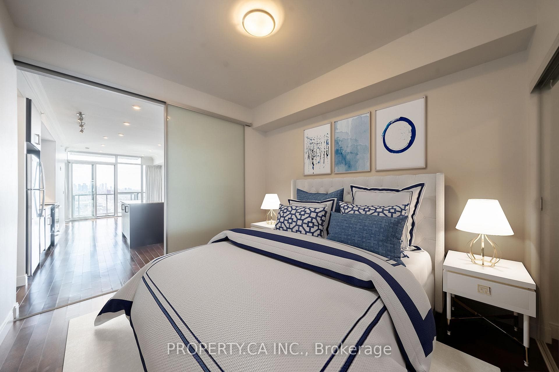 2055 Danforth Avenue Unit 1108 photo 11