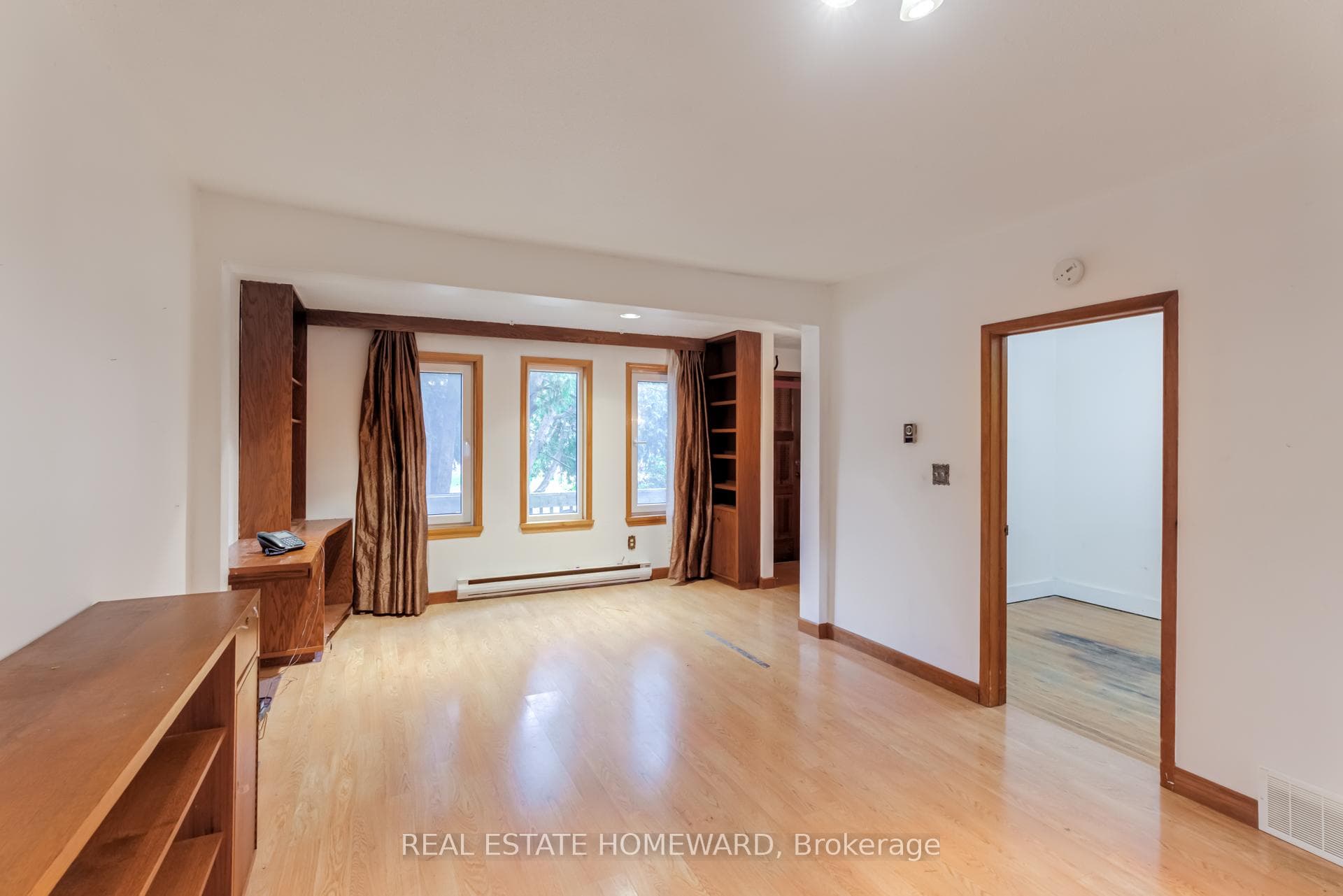 146 Gradwell Drive photo 11