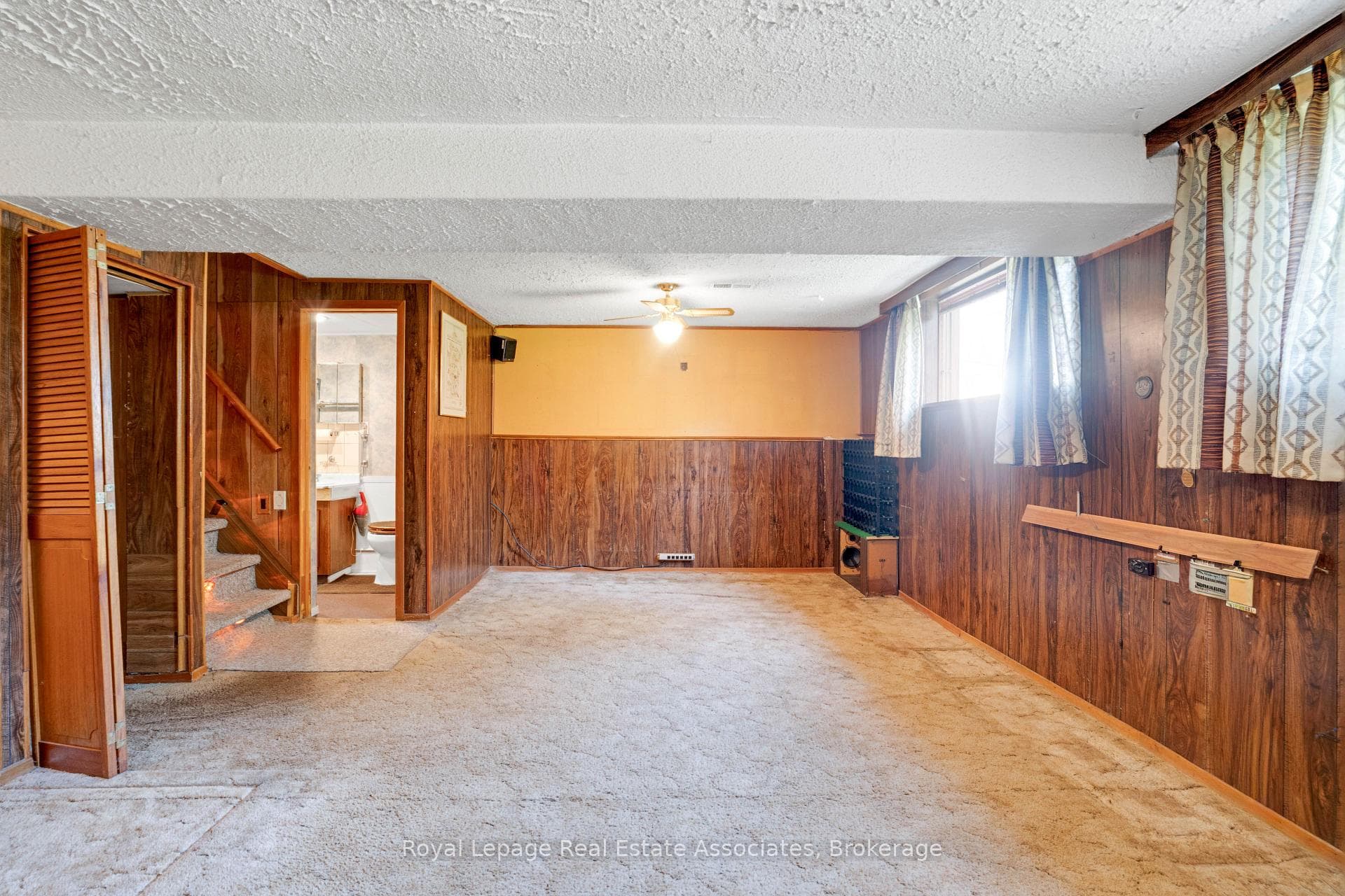 502 Falgarwood Drive photo 16