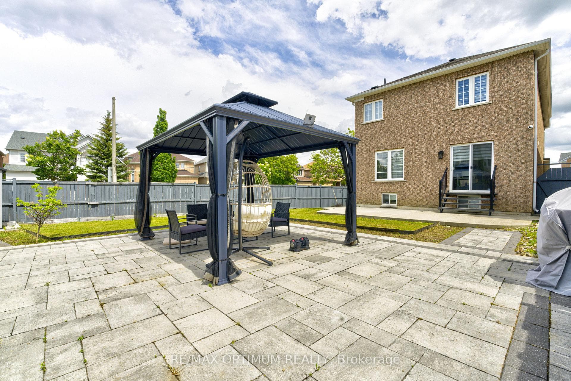 54 Bramoak Crescent photo 38