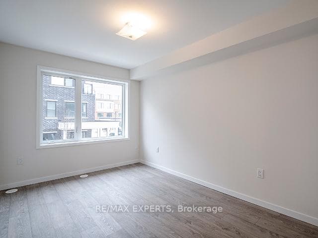 300 Alex Gardner Circle Unit 61 photo 11