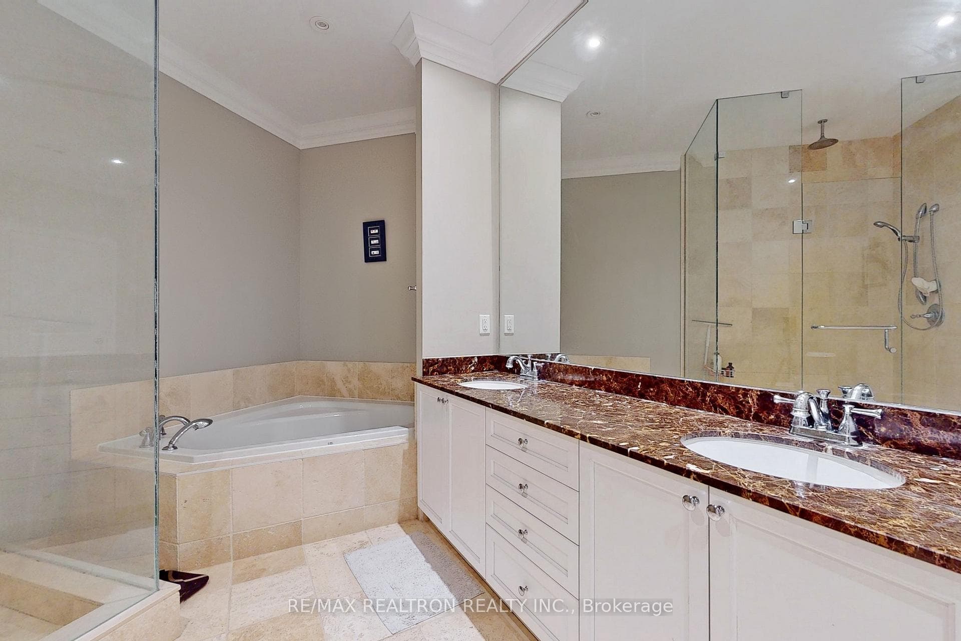37 Ellen Street Unit PH06 photo 22