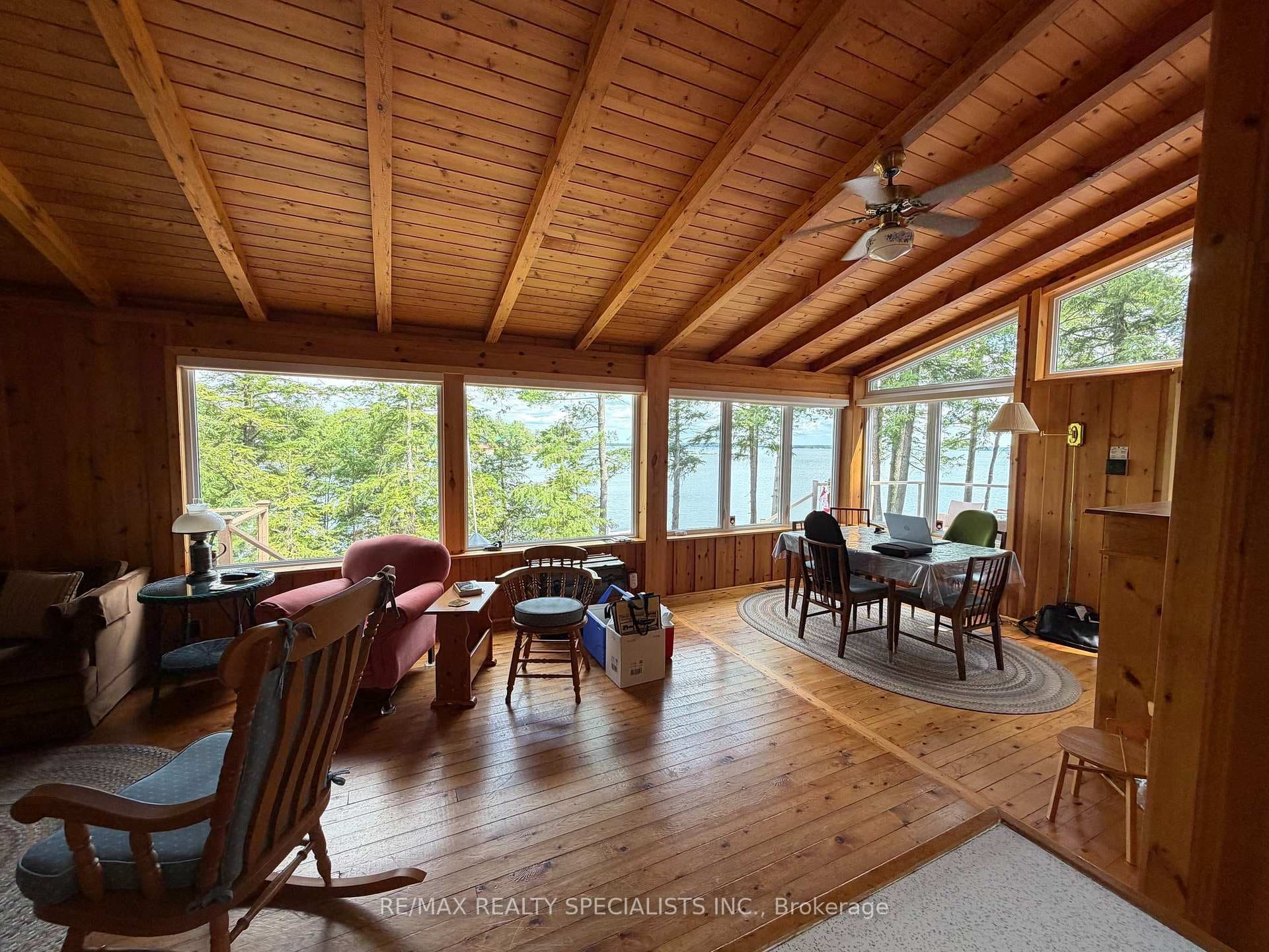 41 Chester Lane photo 11