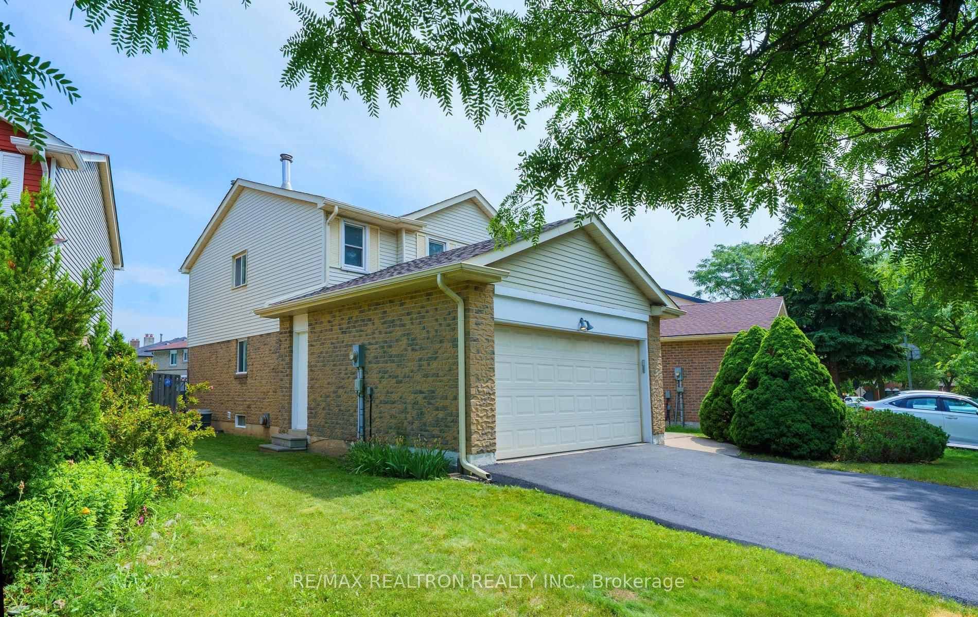 148 Mullen Drive photo 3