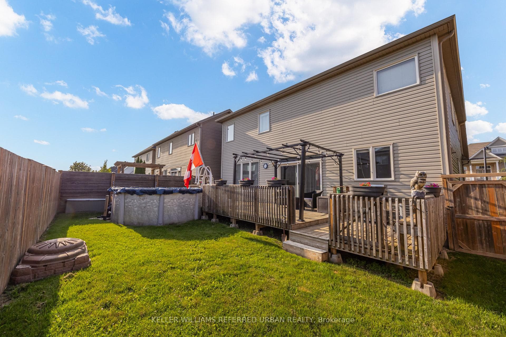 141 Whitwell Way photo 48