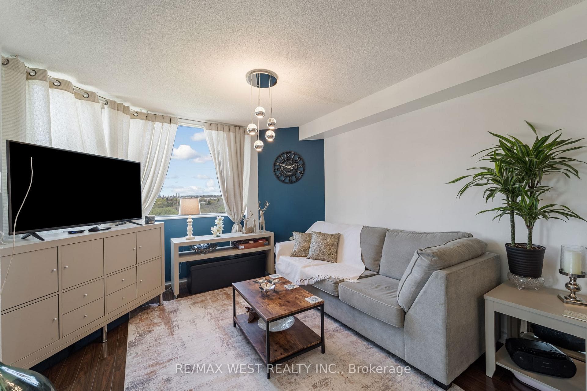 236 Albion Road Unit 1110 photo 14