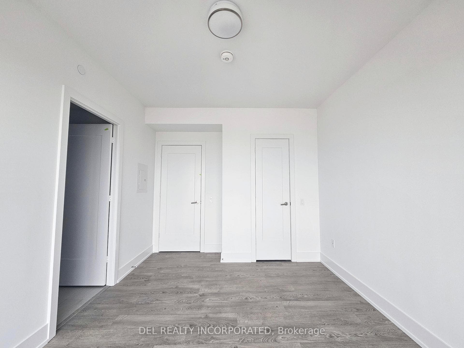 10 Inn on the Park Drive Unit 2204 photo 8