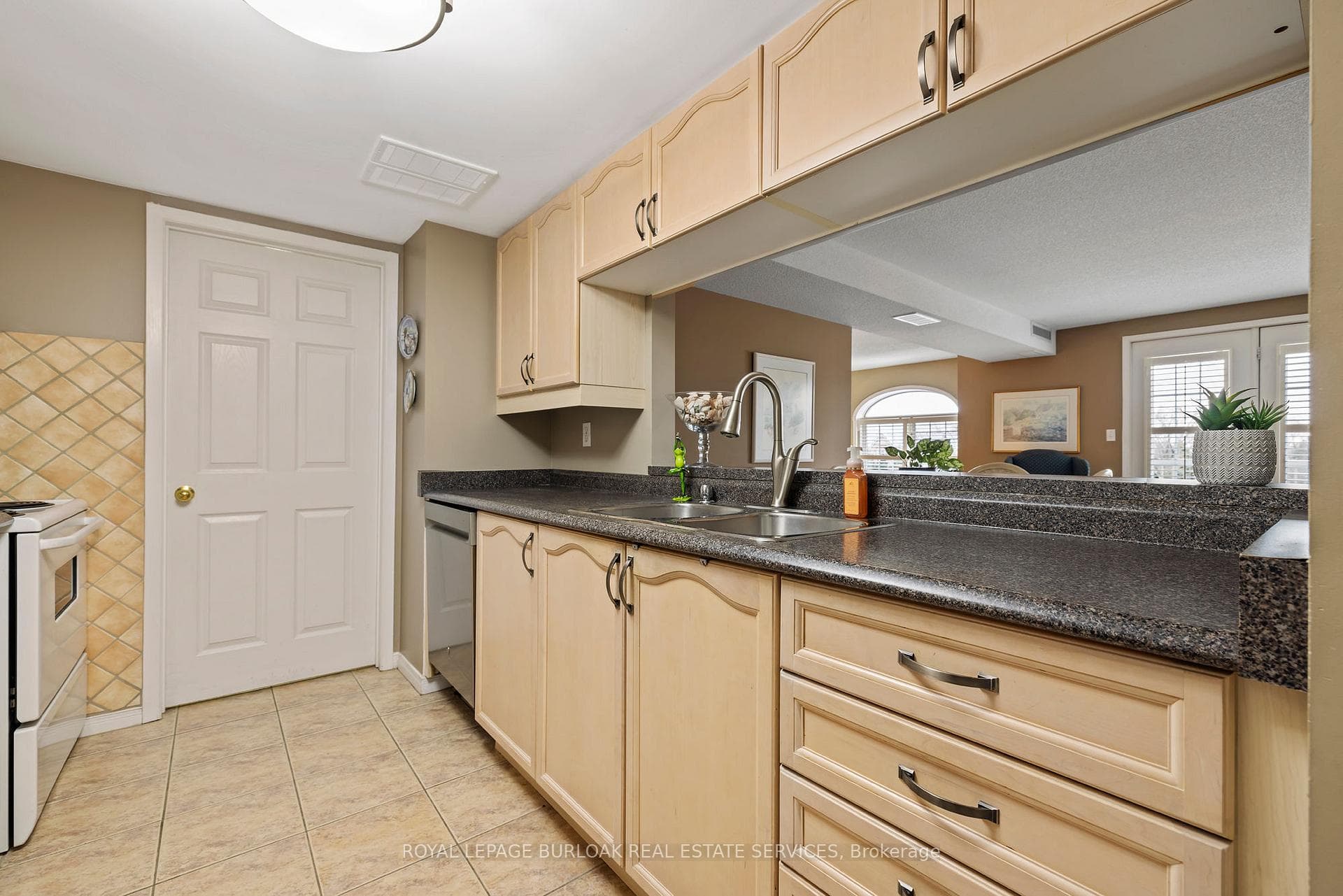 216 Plains Road Unit A406 photo 11