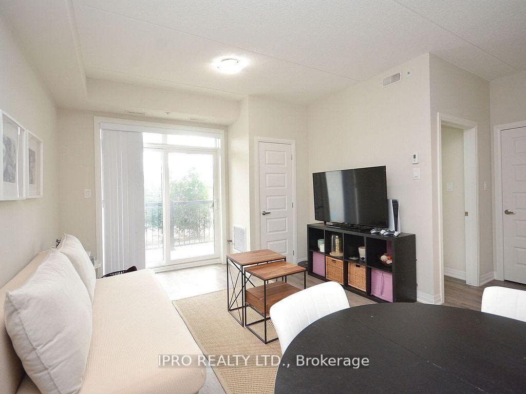 610 Farmstead Drive Unit 128 photo 13