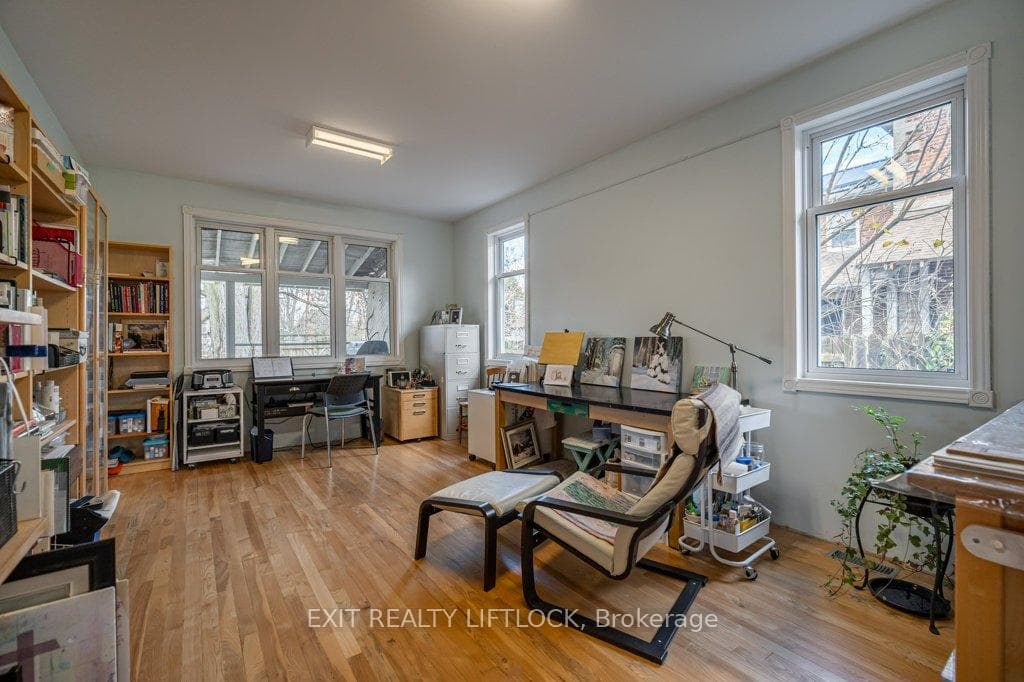 57 King Street photo 19