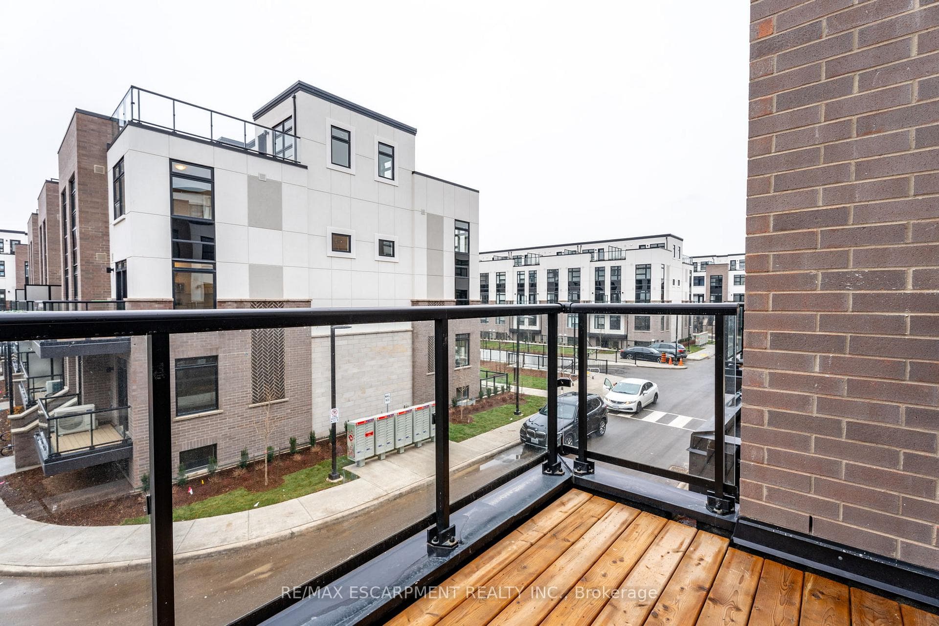 1577 Rose Way Unit 123 photo 8