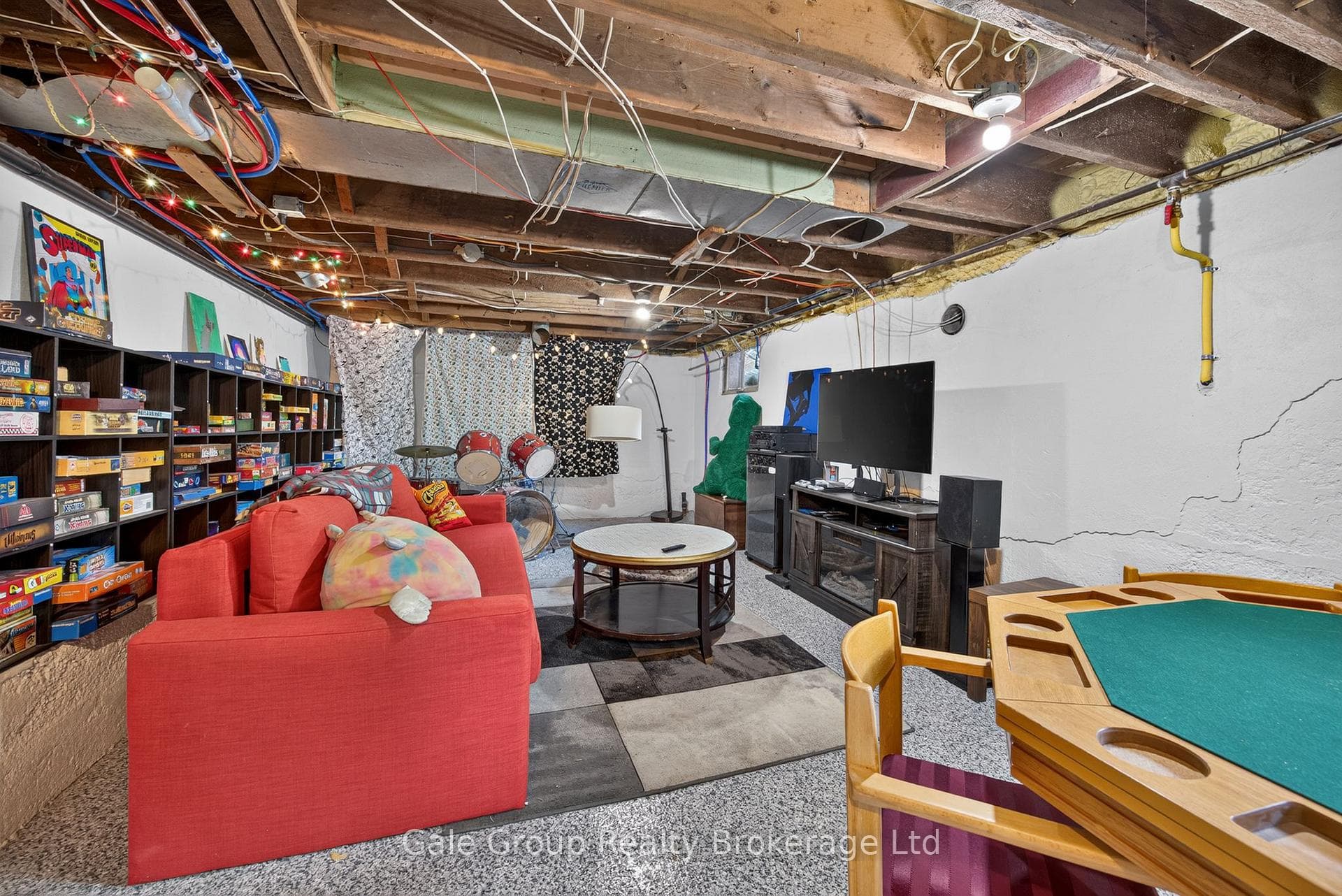 445 Vincent Street photo 24