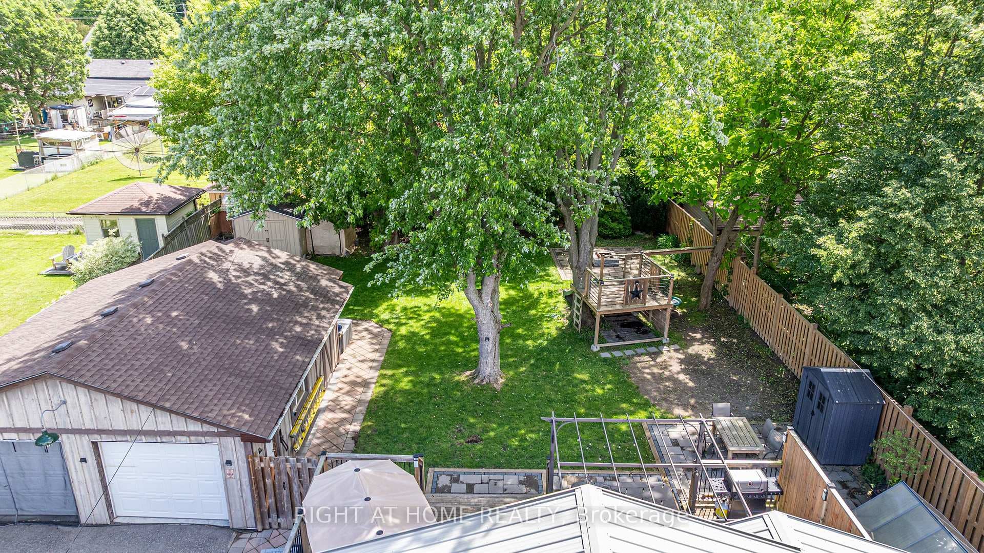 273 Alma Street photo 41