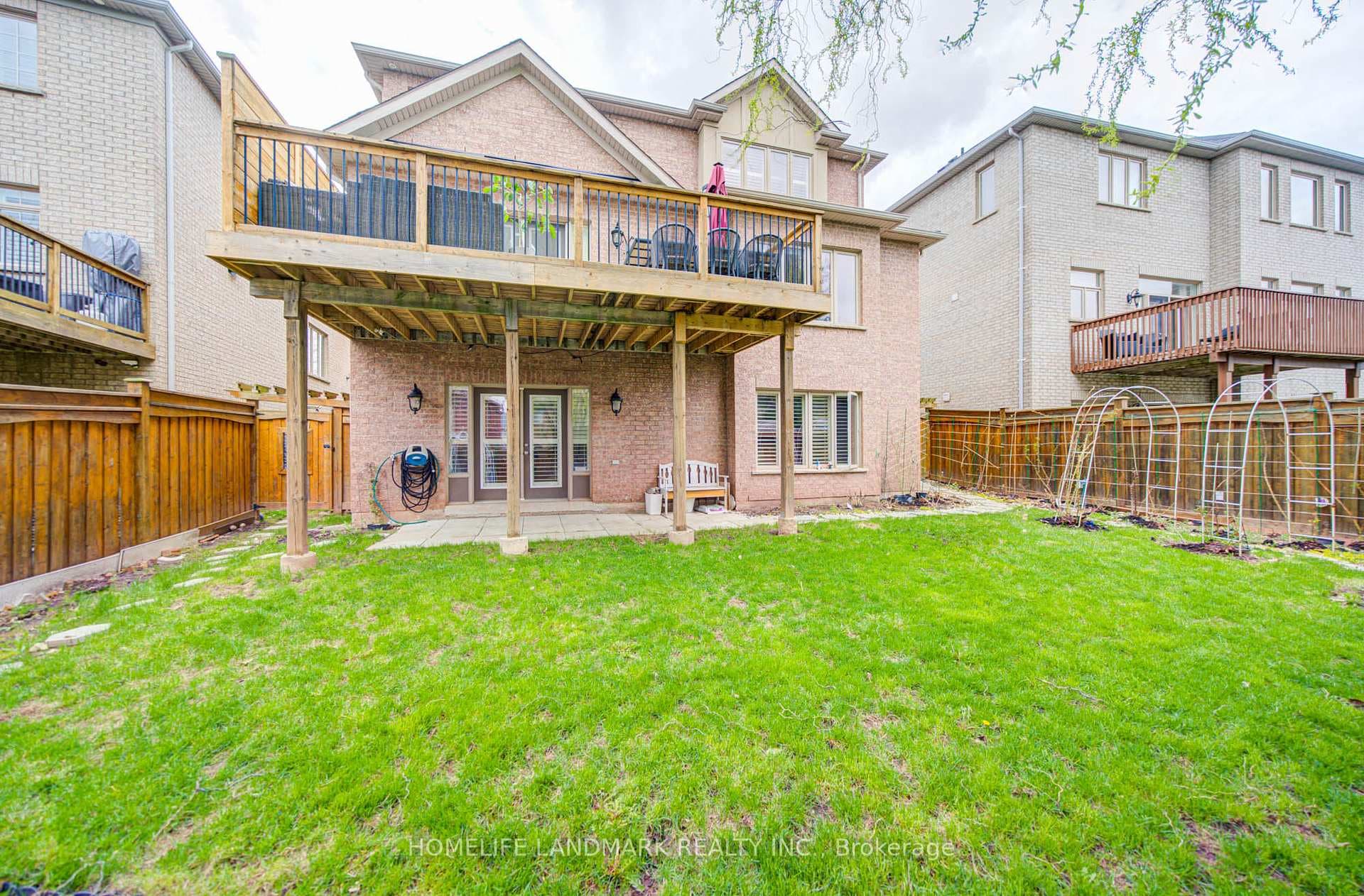 2323 Awenda Drive photo 46