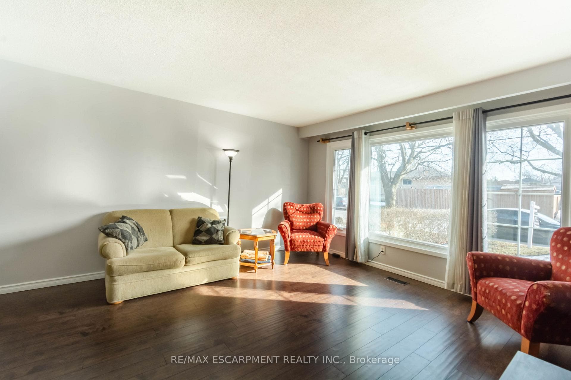 117 Anna Capri Drive photo 6