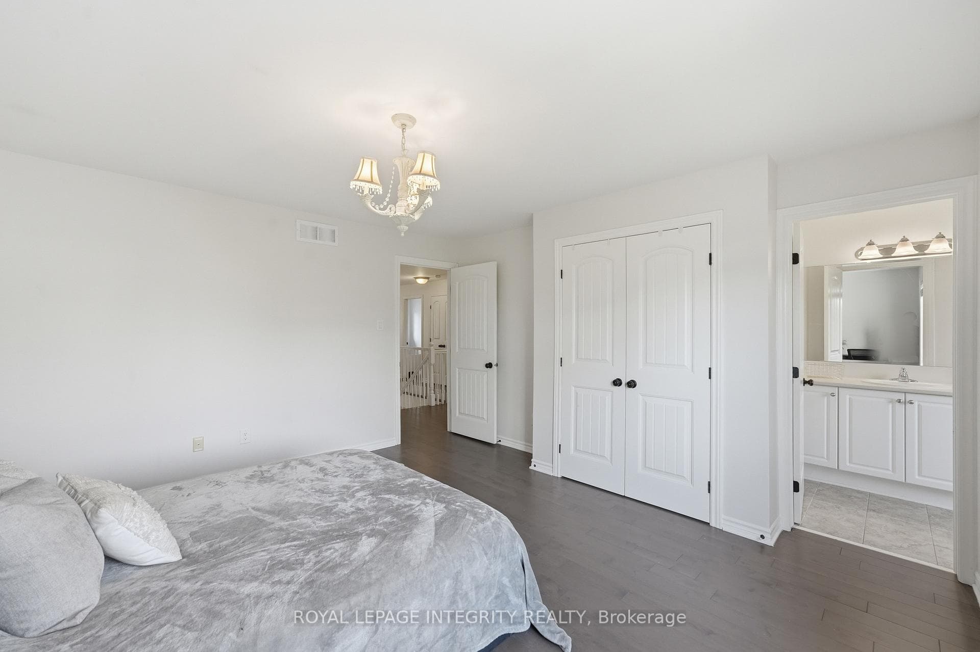 541 Bryce Place photo 33