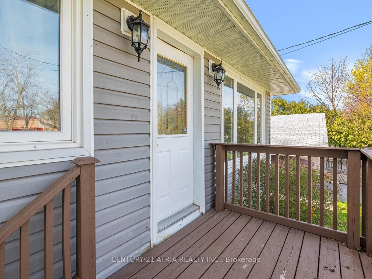 36 Lorne Street photo 4