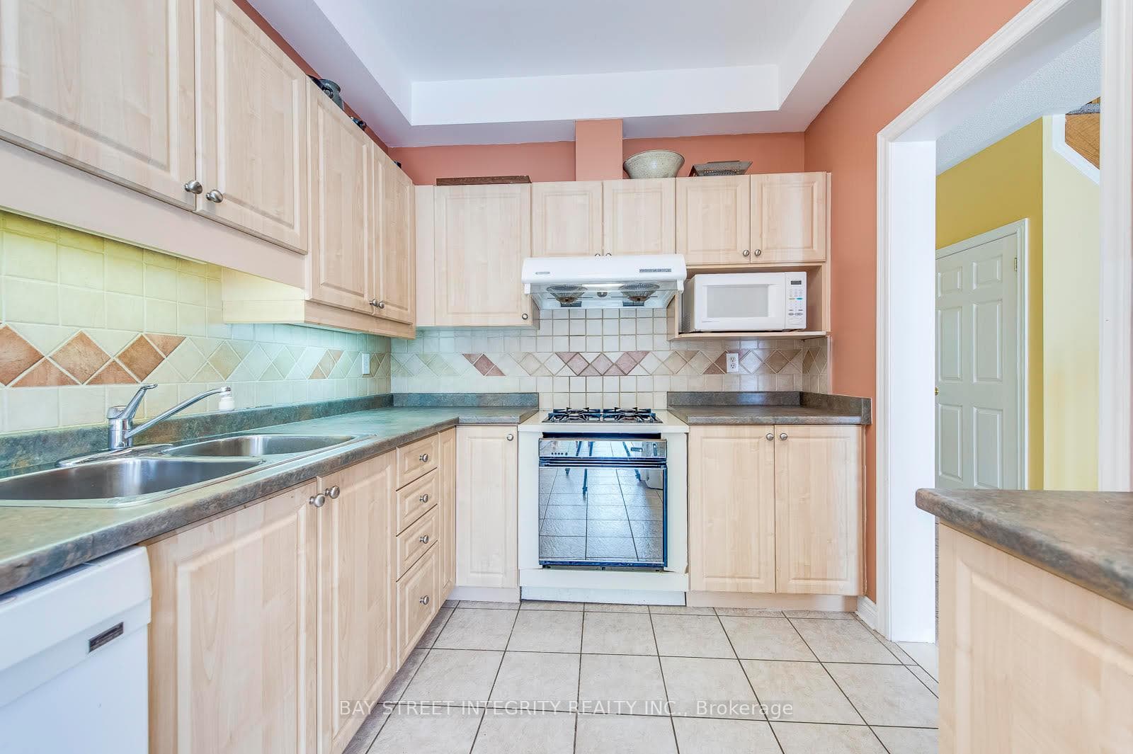 5326 Dryden Avenue photo 13