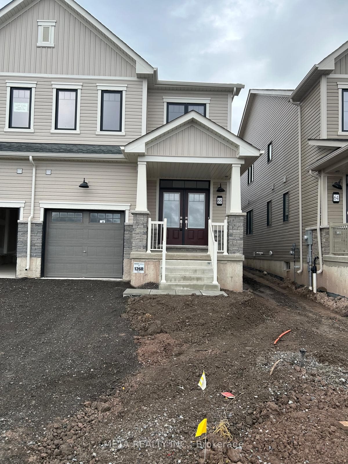 68 Varsity Drive photo 1