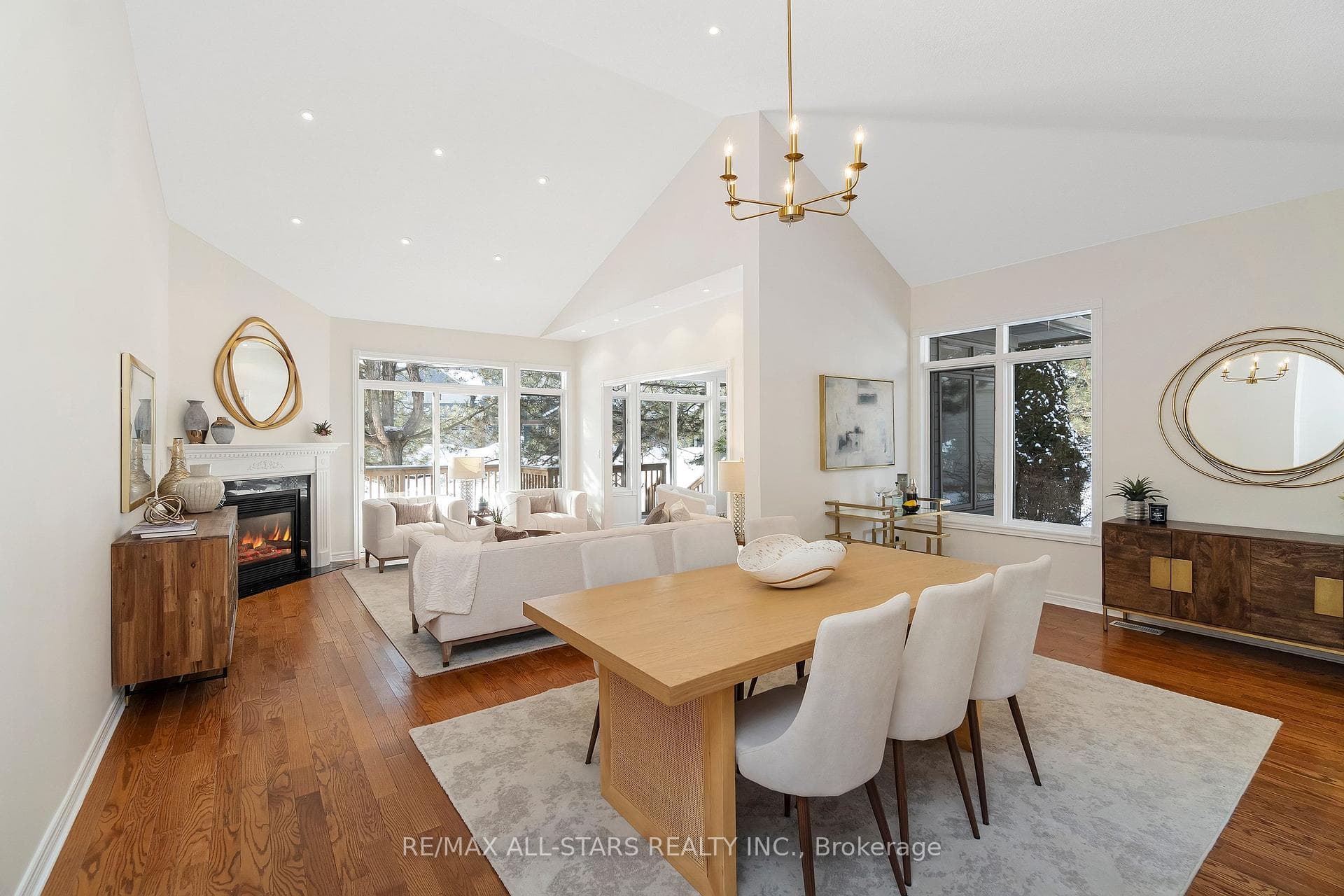 Spectacular open concept floorplan w green views!