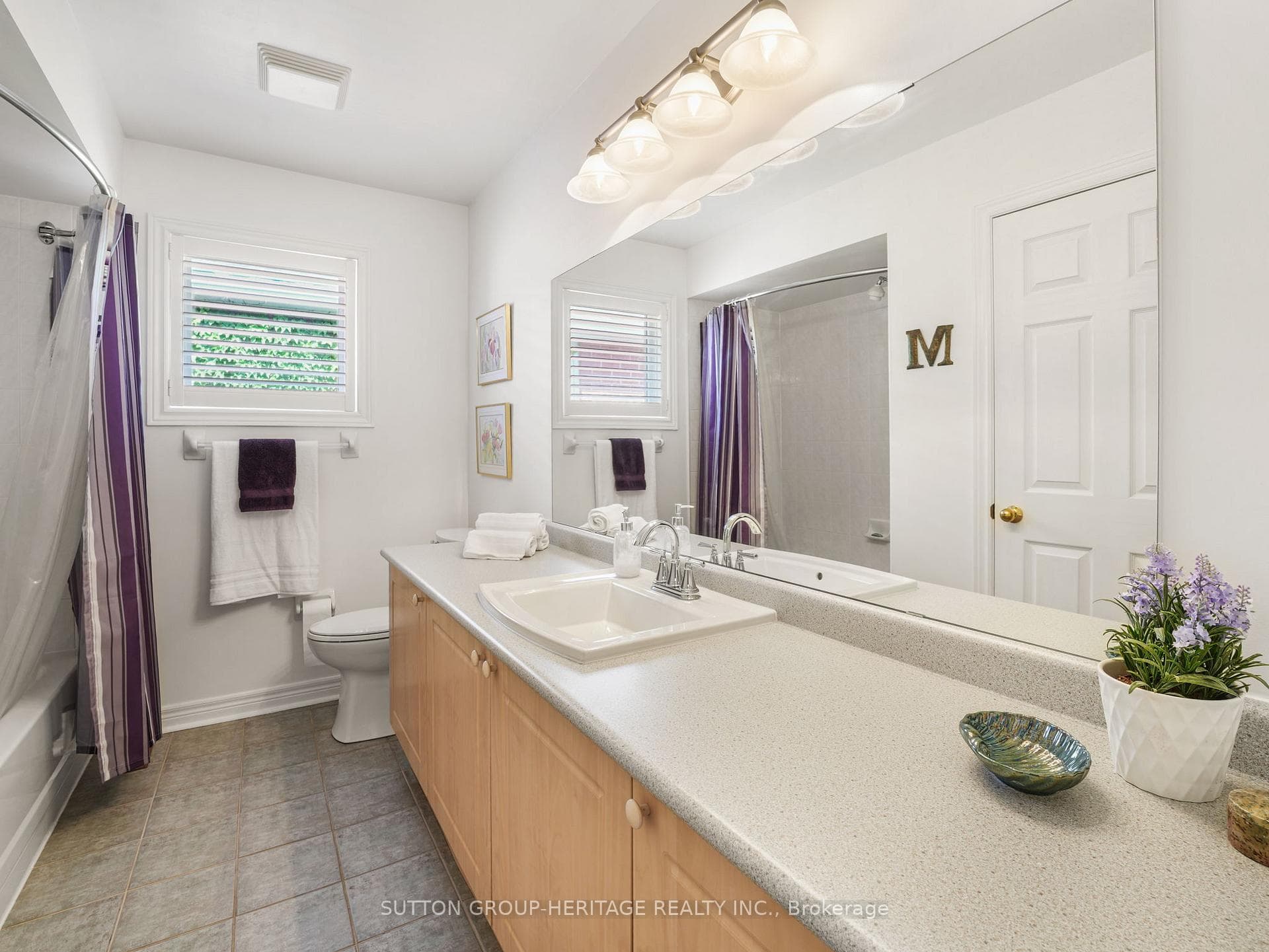 51 Annie Crescent photo 22
