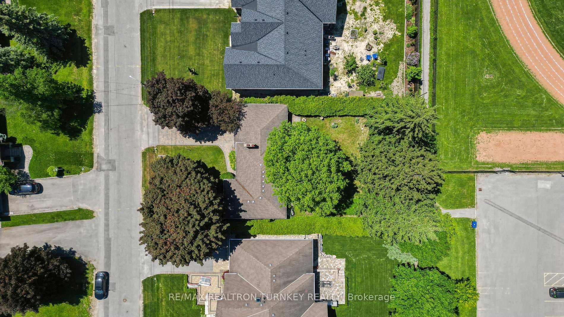 278 Bennet Drive photo 33