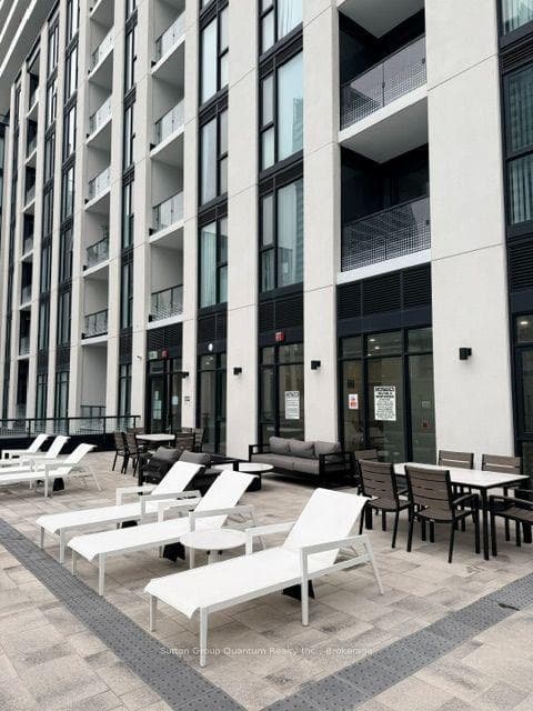 5858 Yonge Street Unit TH01 photo 20