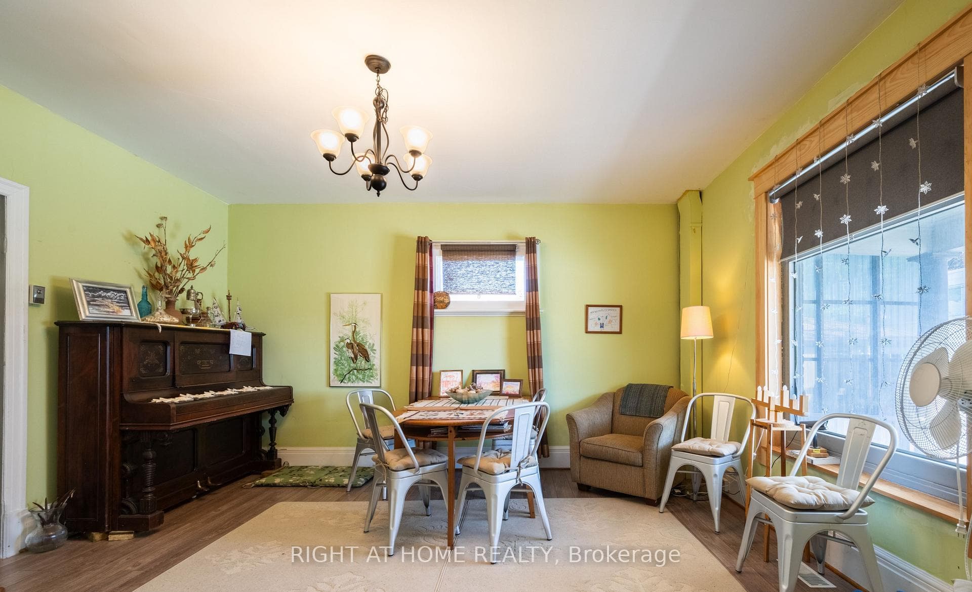 275 George Street photo 3
