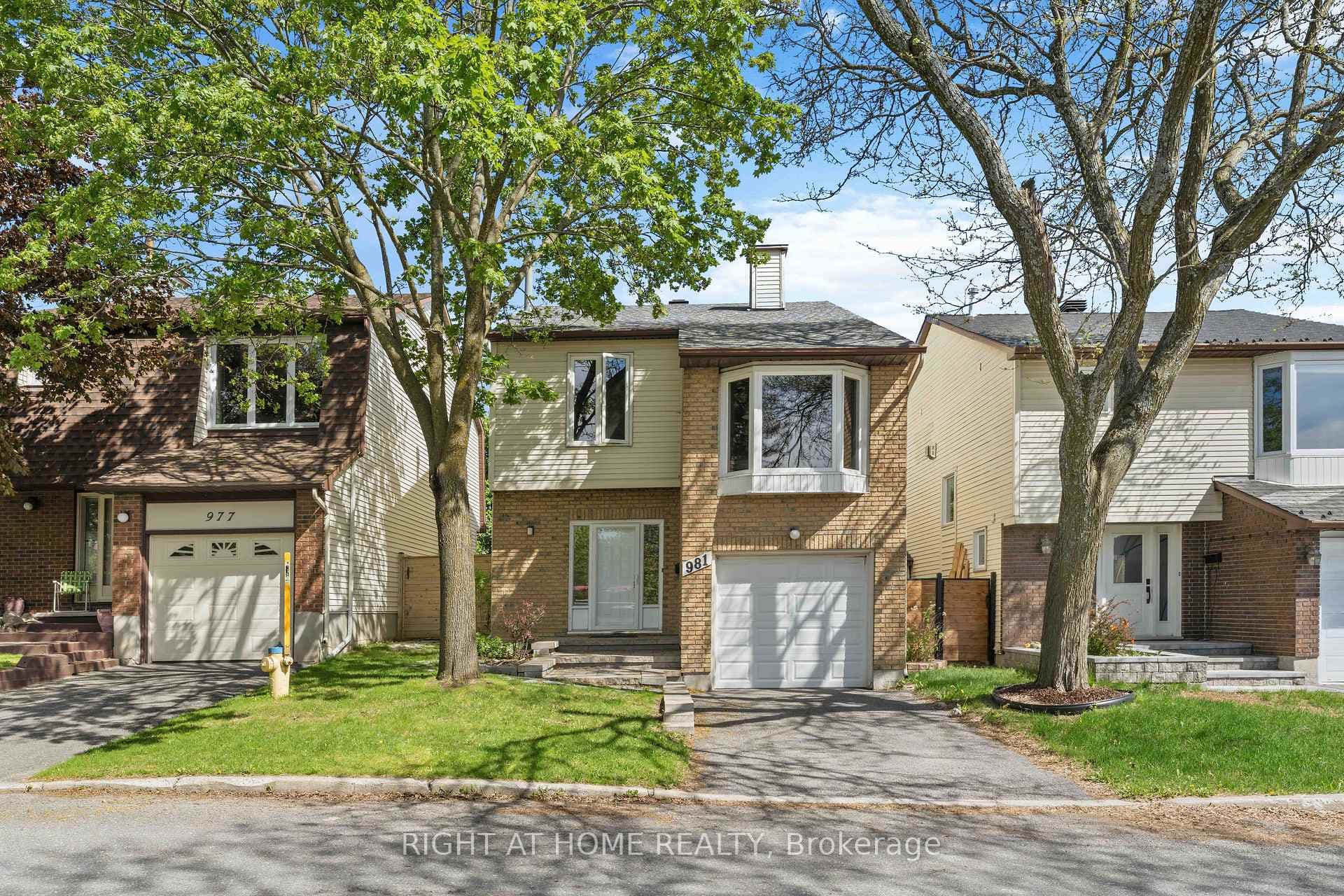 981 Barwell Avenue photo 3