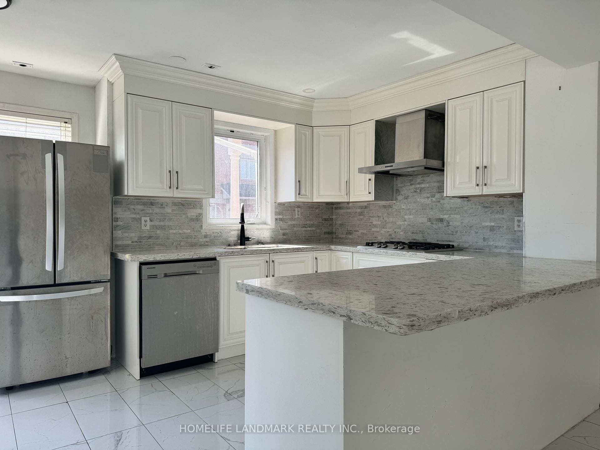 19 rosebank Drive Unit 1615 photo 1