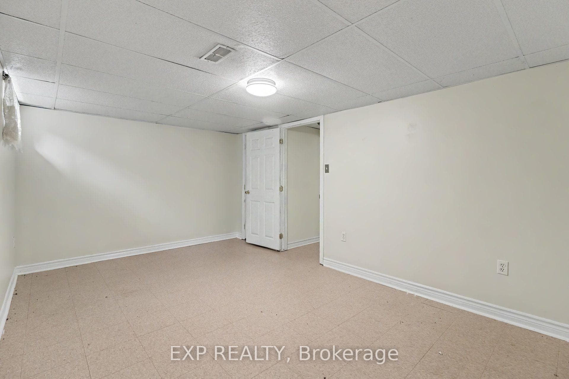 61 Monterey Drive photo 20