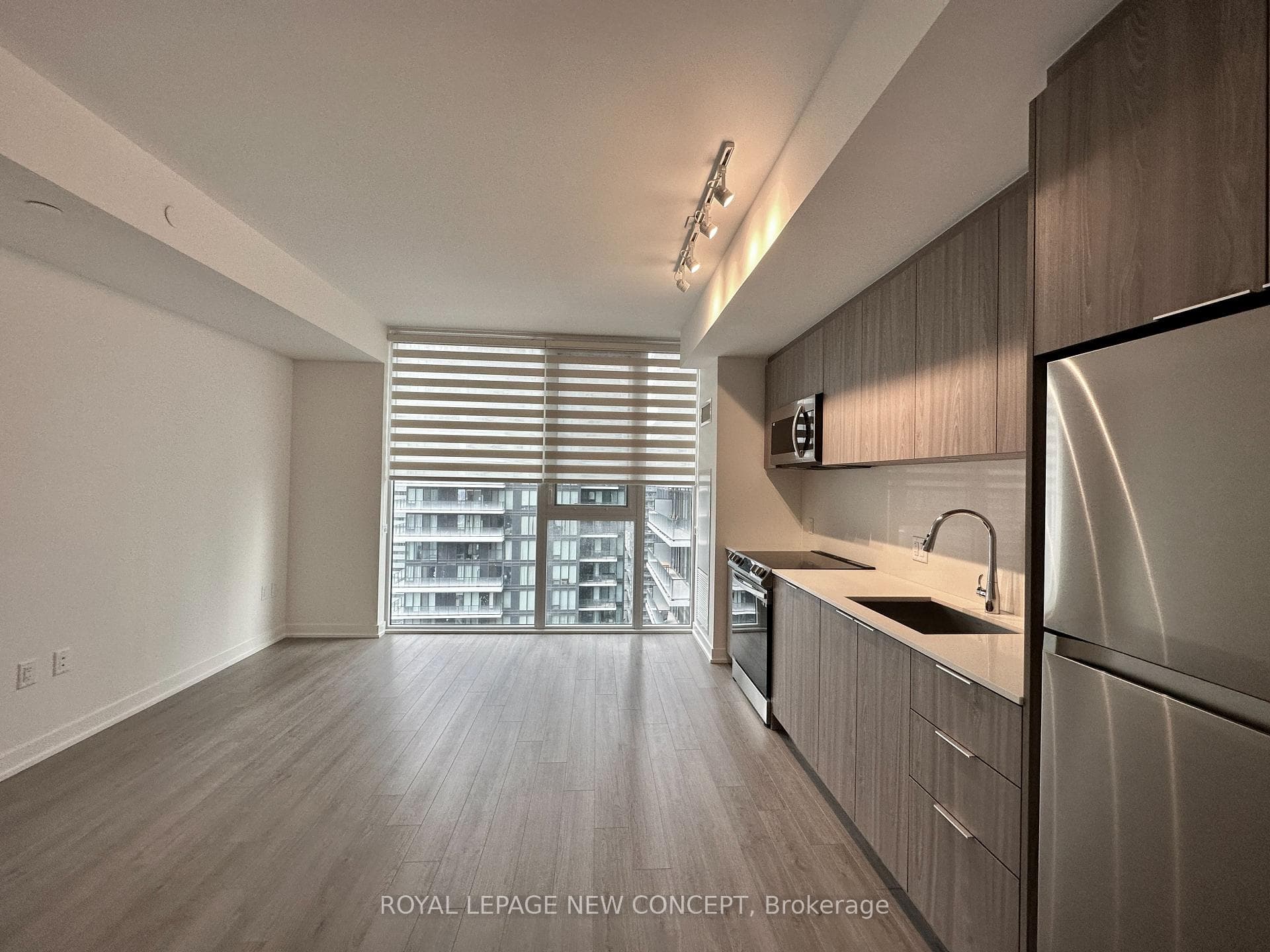 357 King Street Unit 2907 photo 9