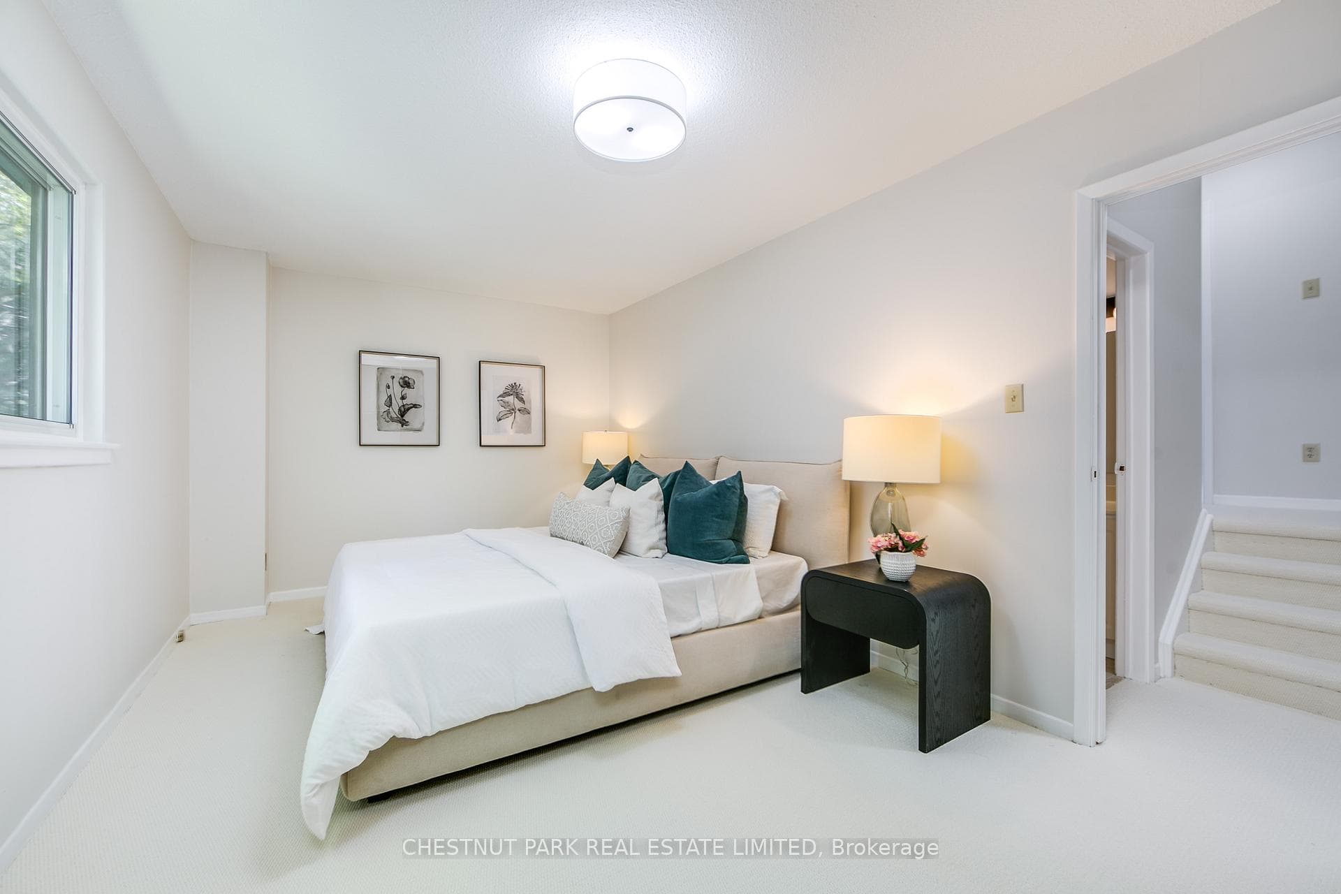 30 Chichester Place Unit 21 photo 26