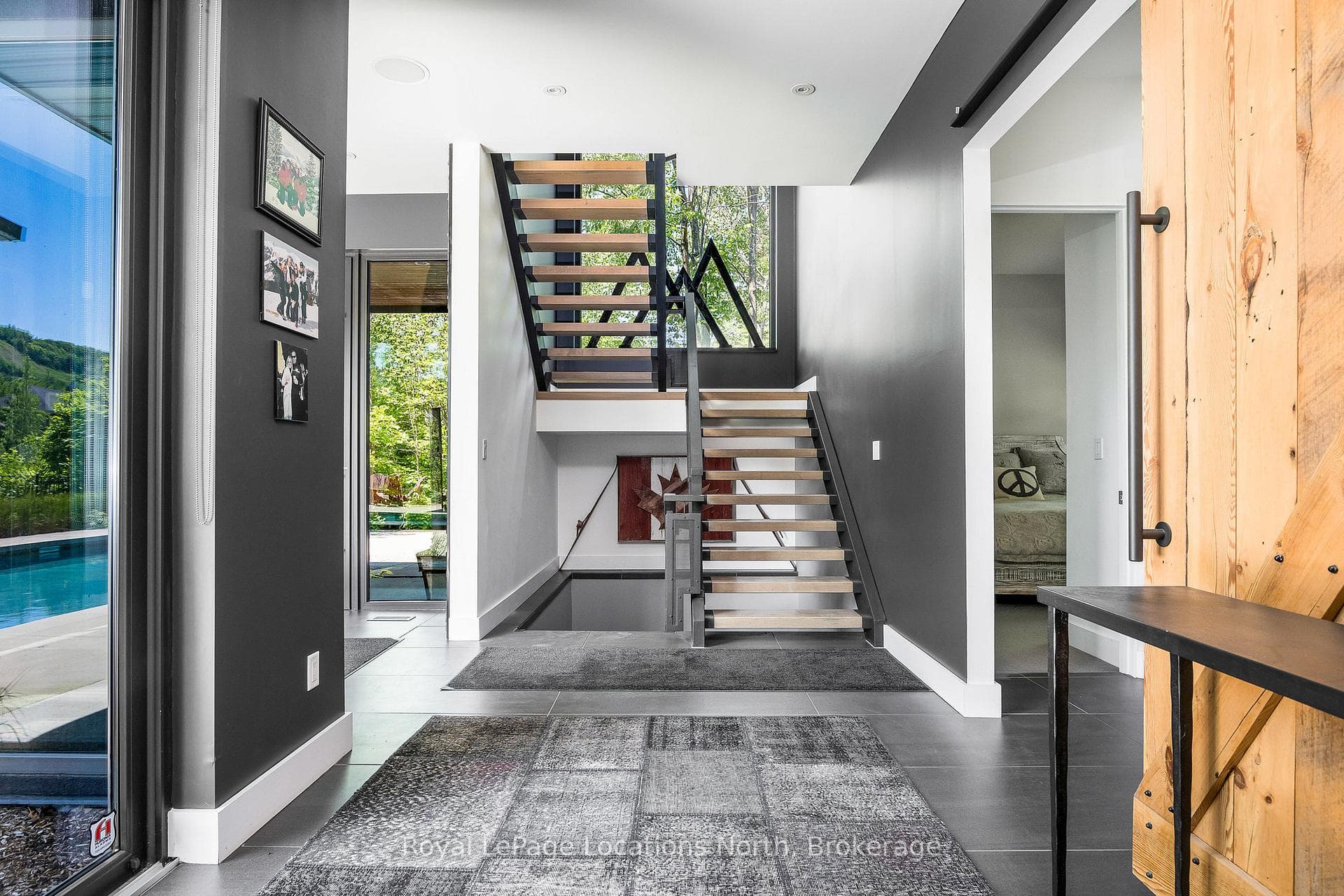 120 CRAIGLEITH Road photo 19