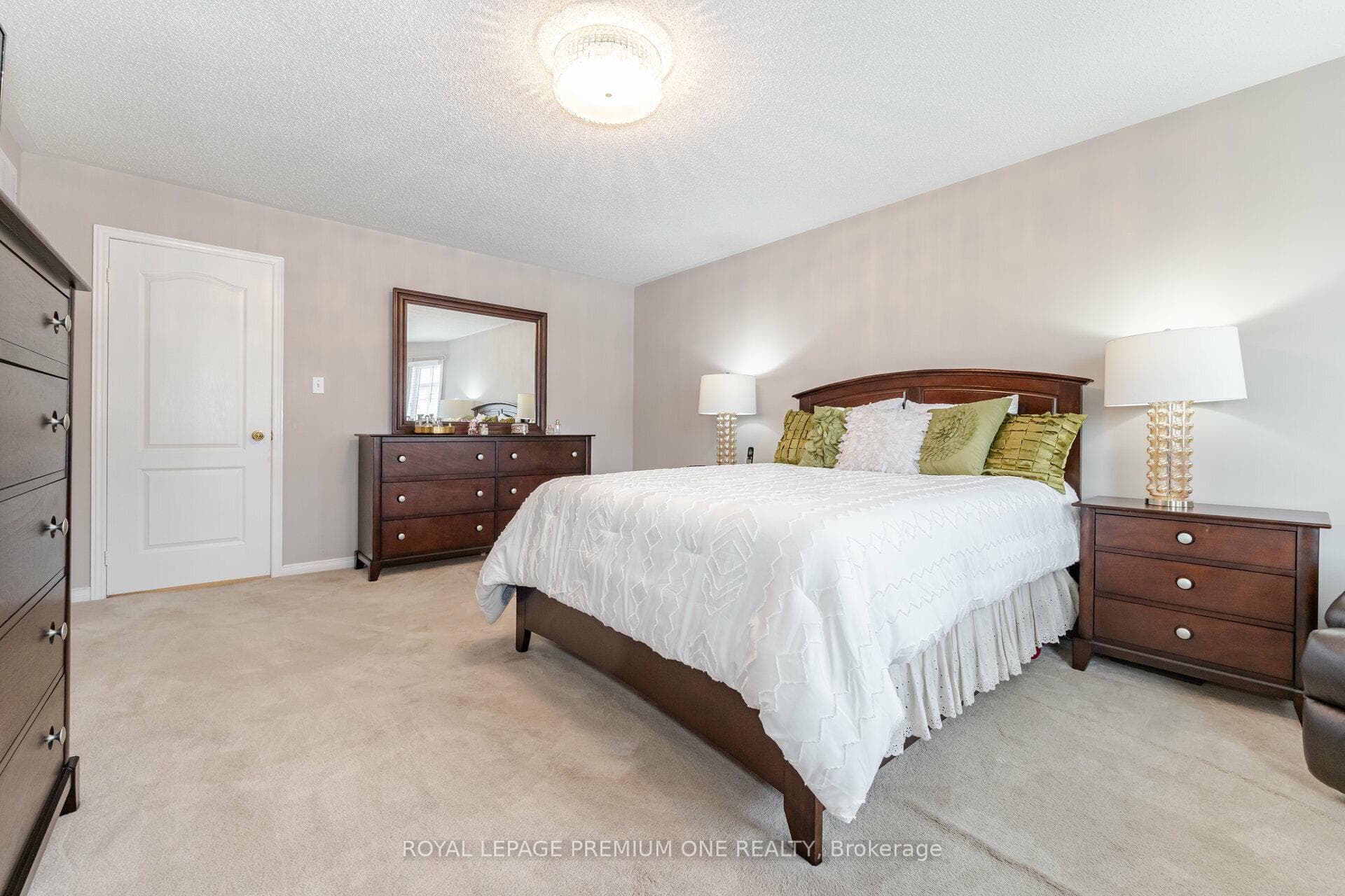 35 Big Moe Crescent photo 20