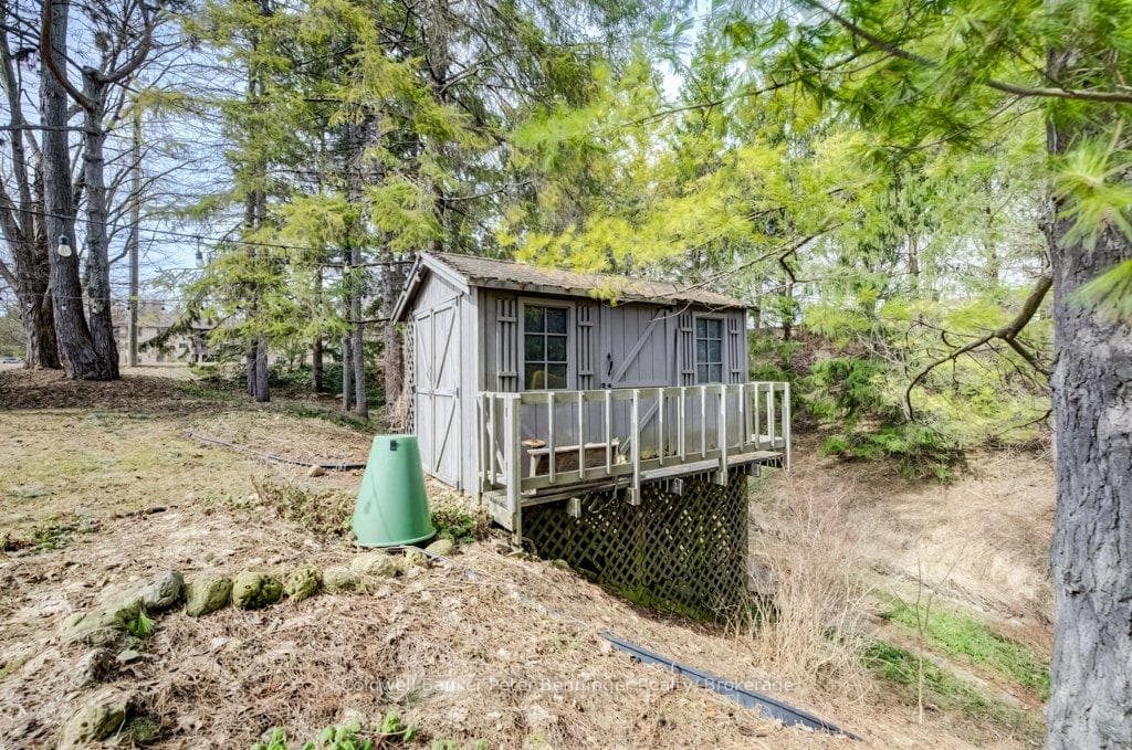 Shed