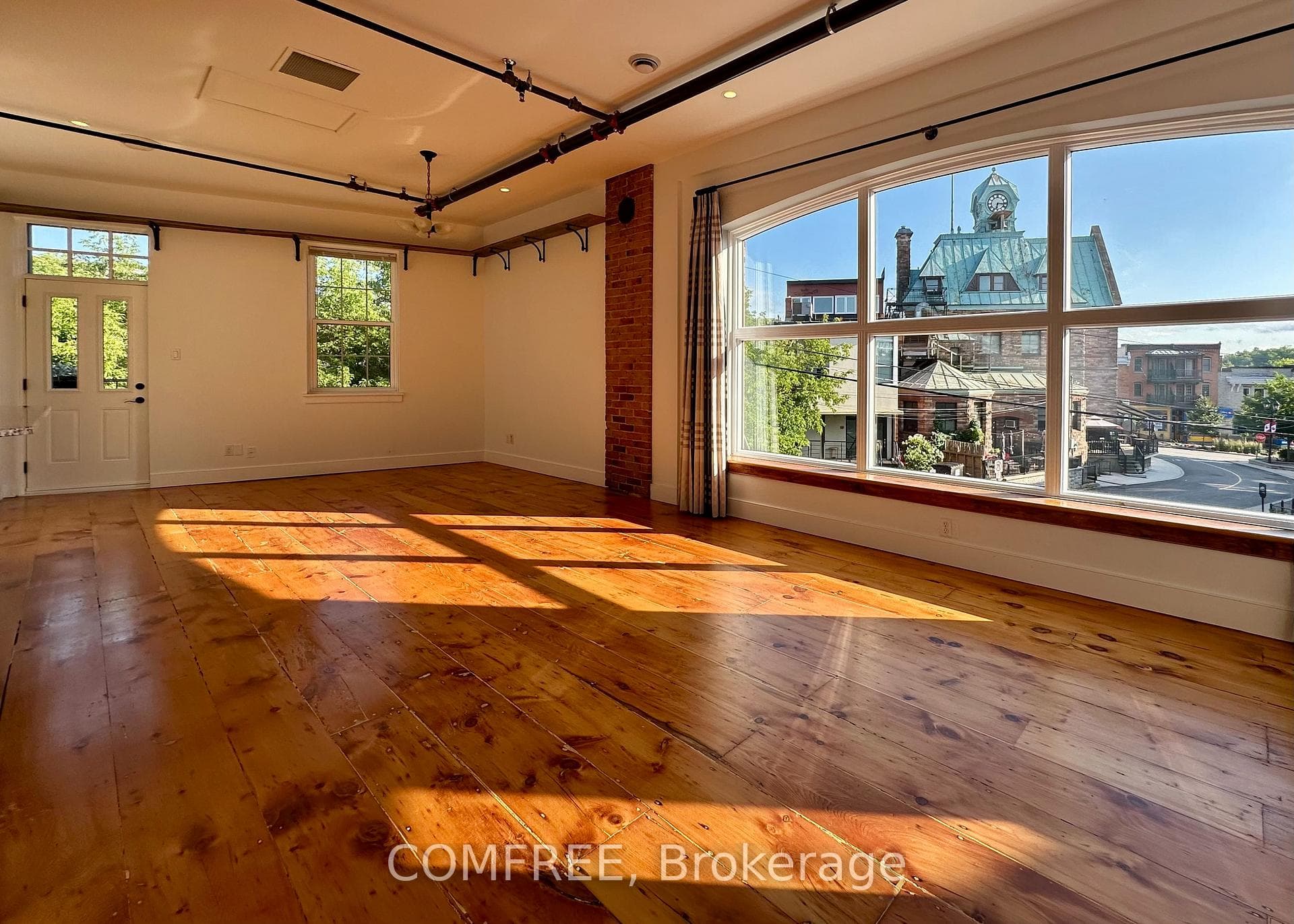 83 Little Bridge Street Unit 200 photo 2