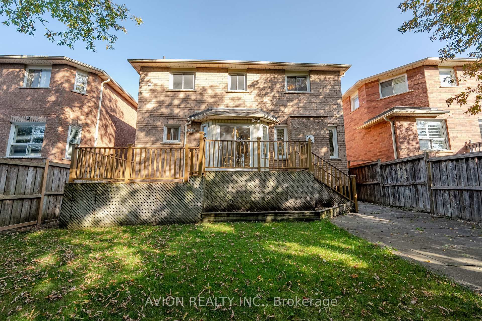 67 Stonebriar Drive photo 38