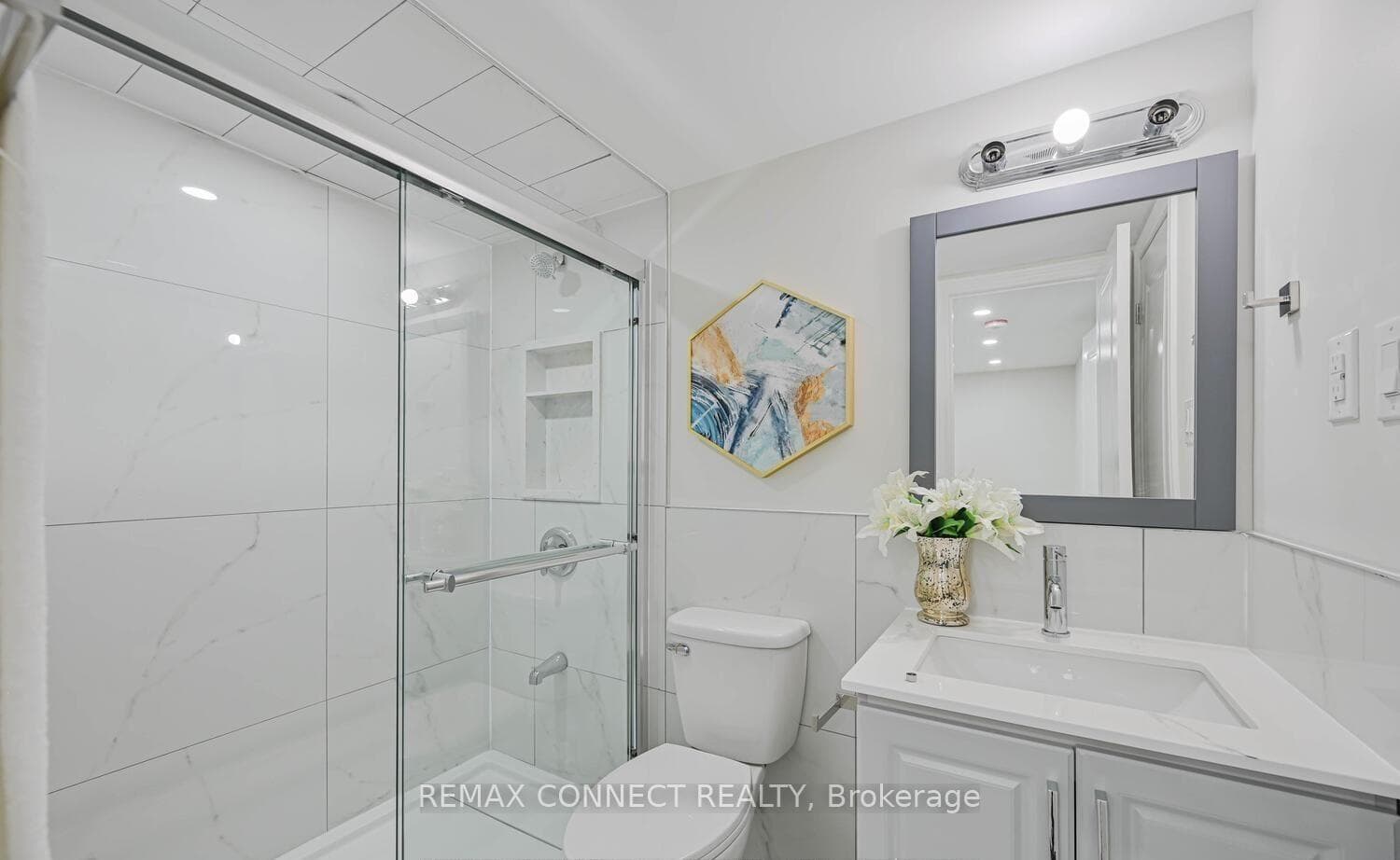 55 B Taysham Crescent Unit B photo 8