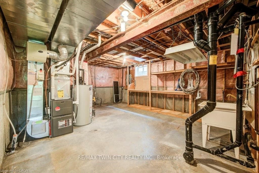 670 Salzburg Drive photo 43
