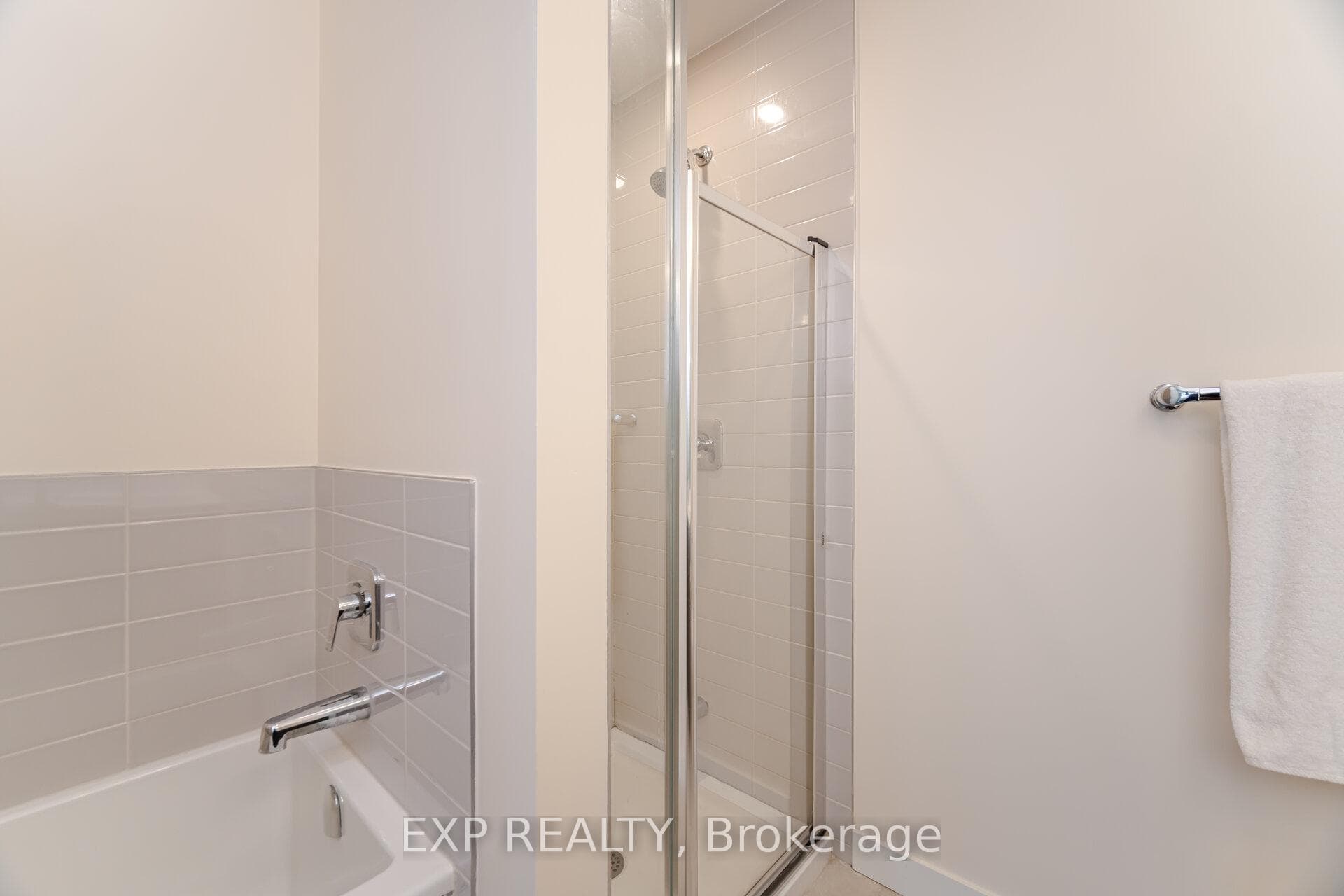 150 Sabina Drive Unit 113 photo 18