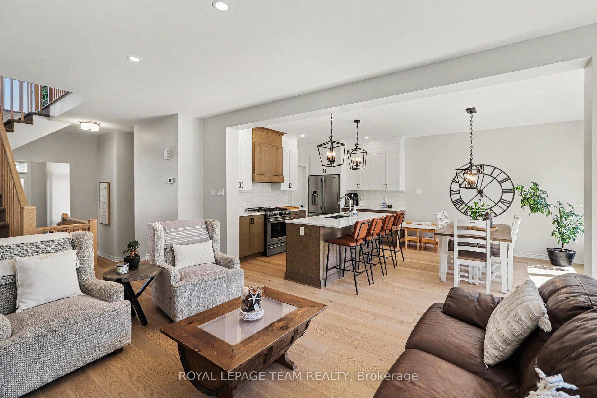115 Bonne Renommee Avenue photo 10