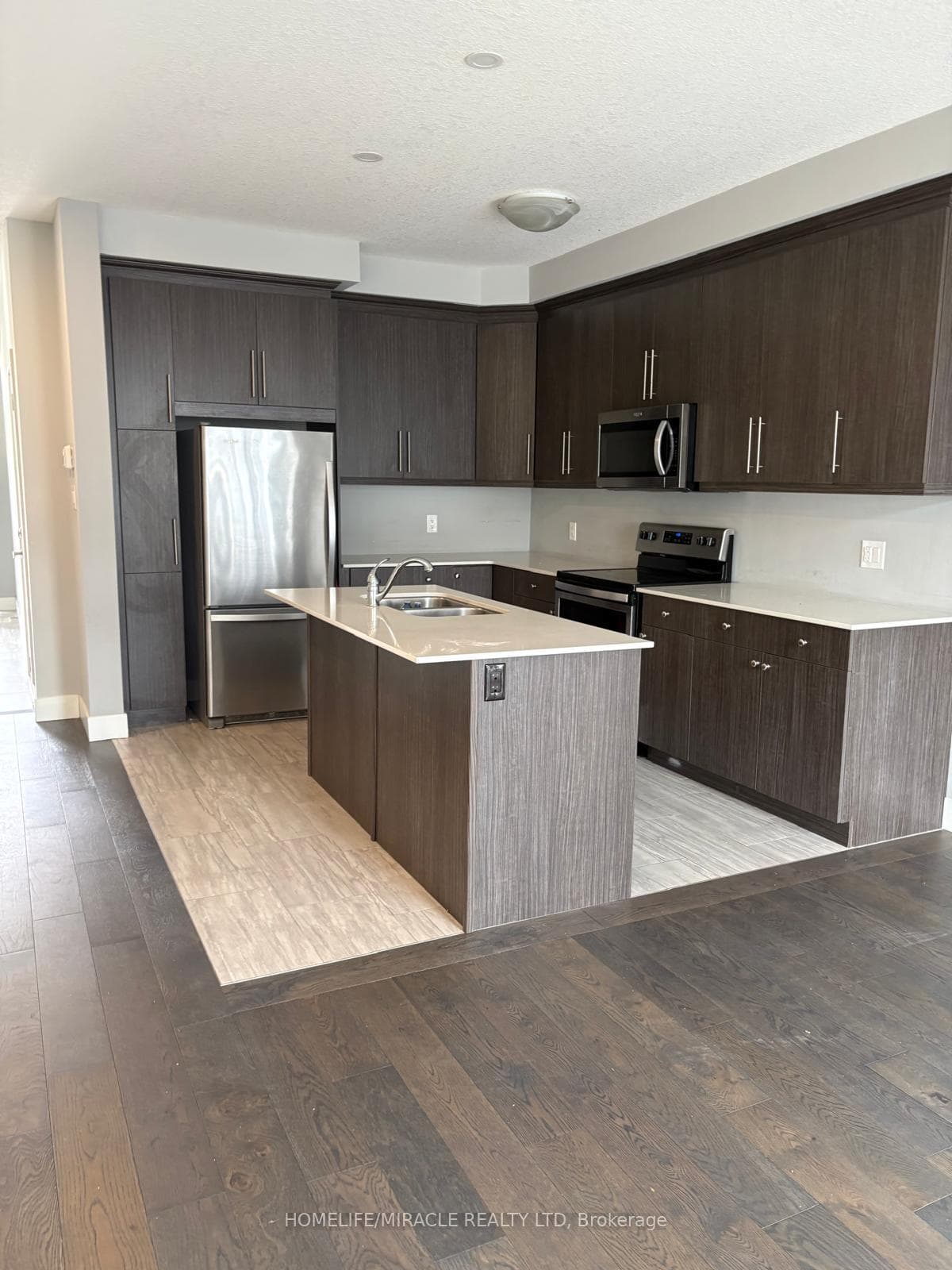 2070 Meadowgate Boulevard Unit 60 photo 8