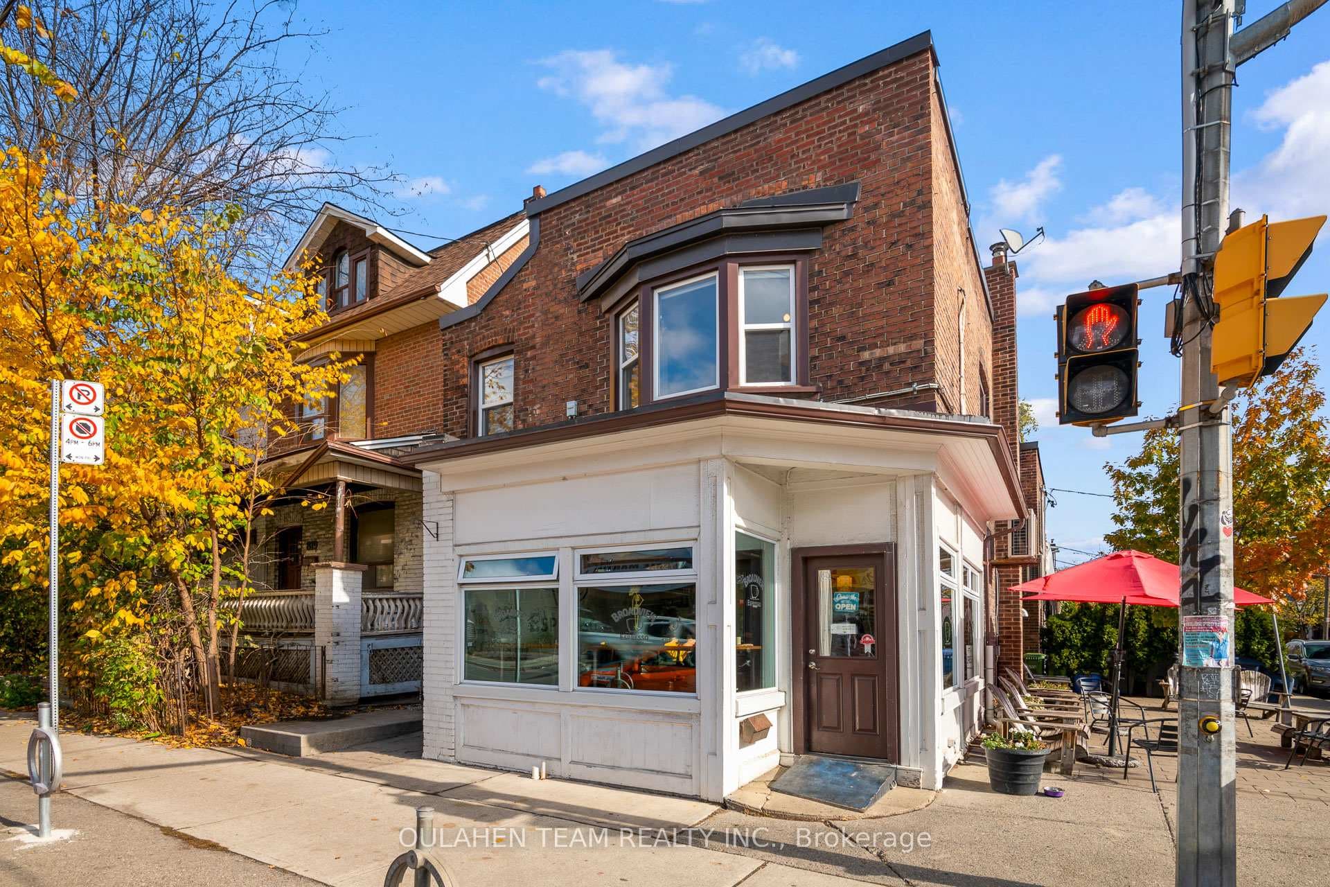 817 Broadview Avenue Unit A photo 2