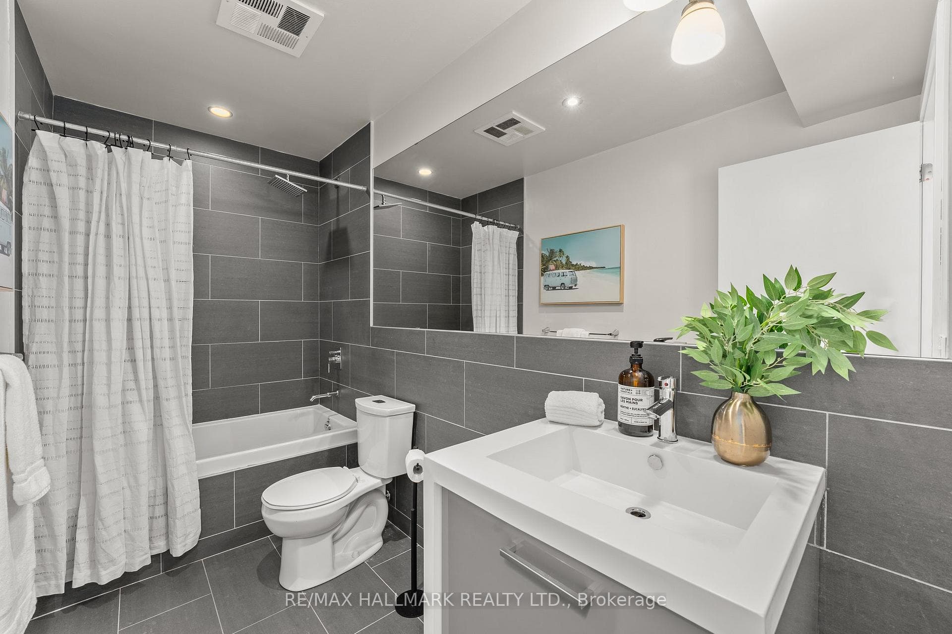 1201 Dundas Street Unit 909 photo 11