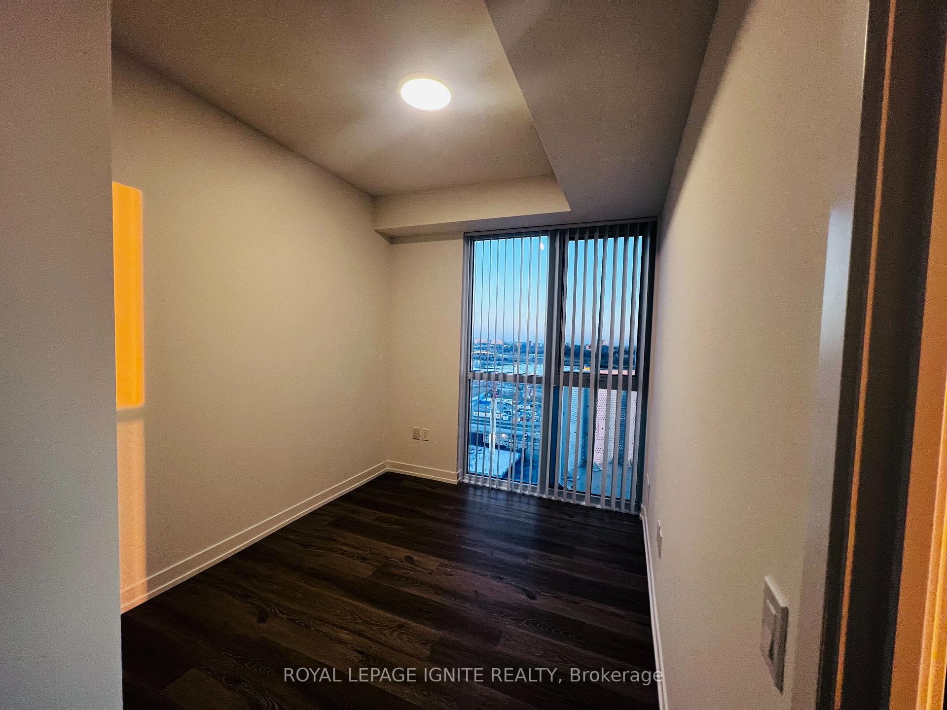 225 Commerce Street Unit 1806 photo 15