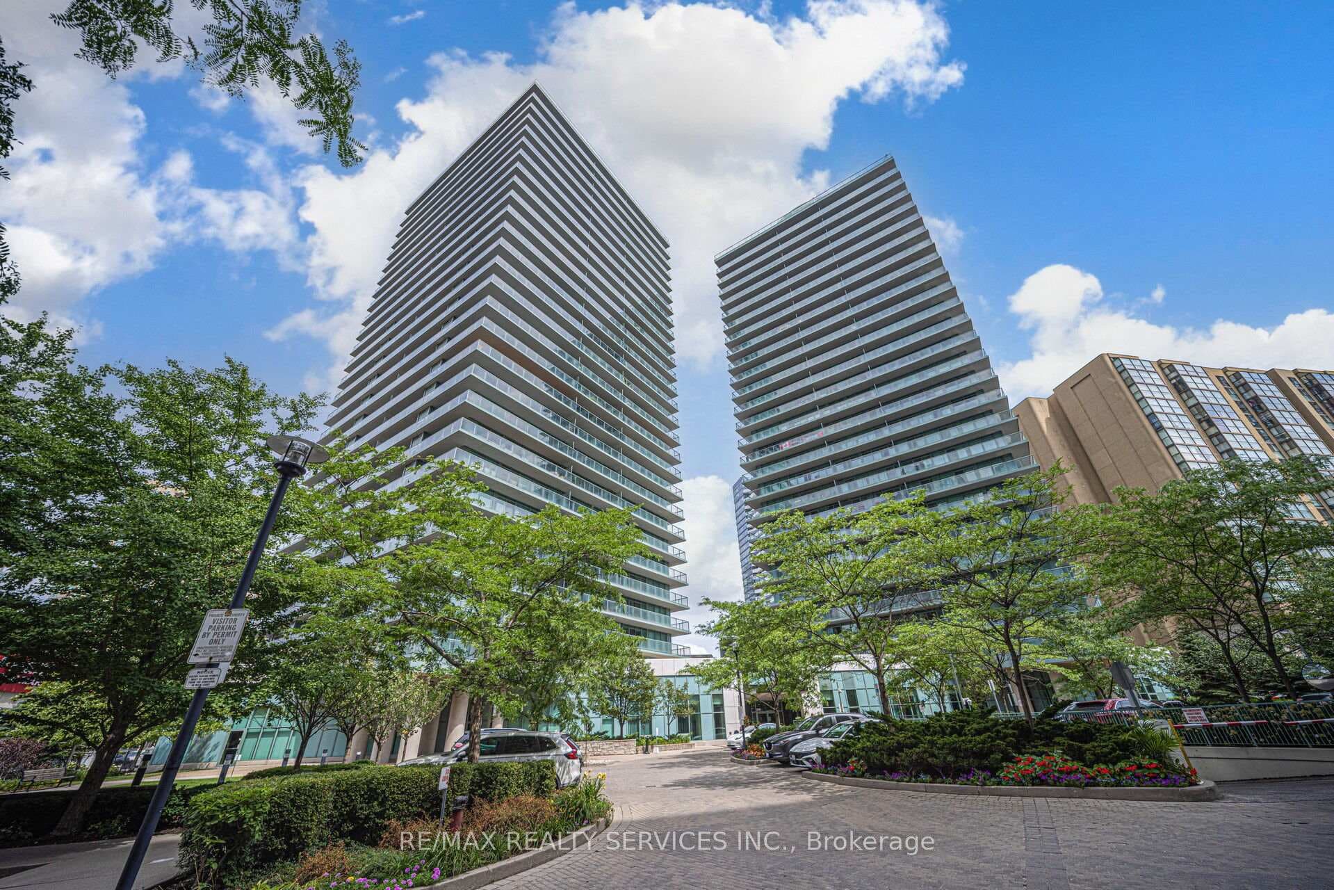 5500 Yonge Street Unit 2307 photo 3