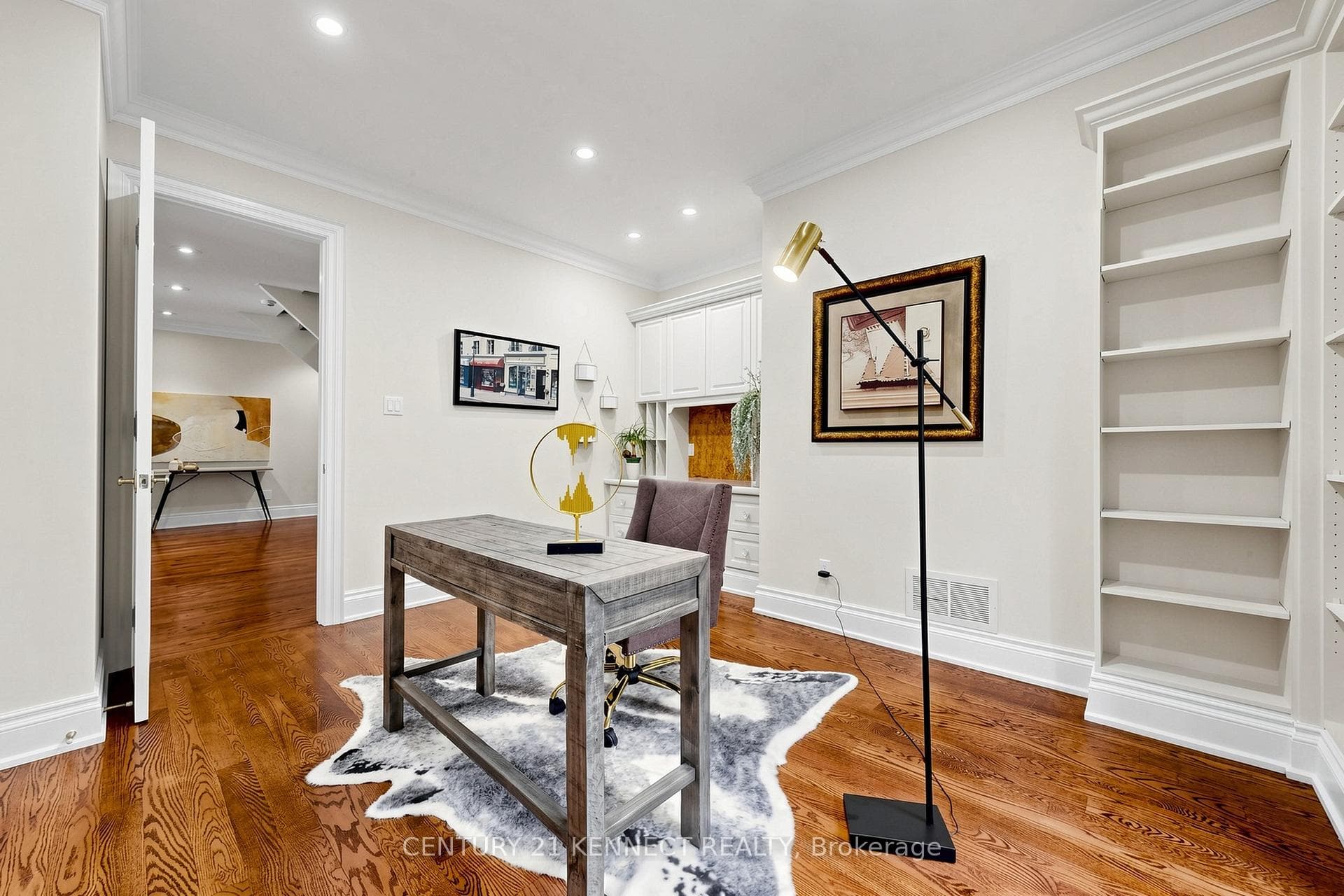 53 Grenadier Crescent photo 19