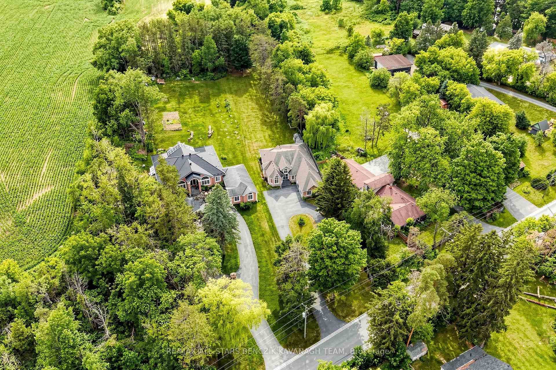 5633 Lakeshore Road photo 32